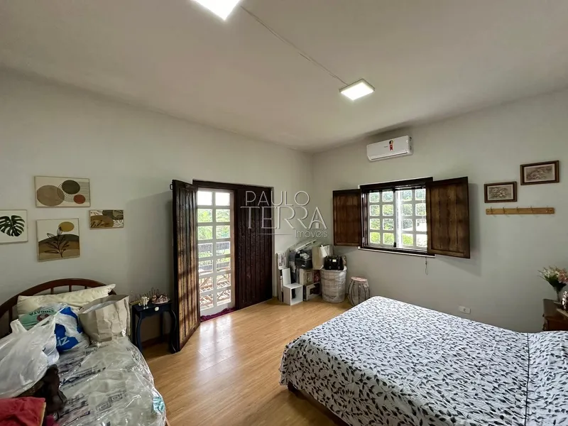 Linda casa com piscina no Condomínio Chácaras Cataguá em Taubaté SP: 88ª foto da galeria de imagens do imóvel