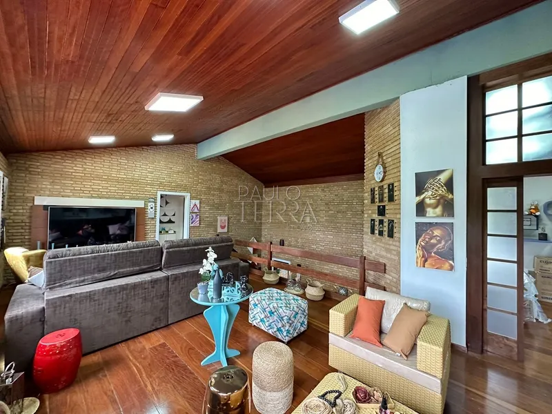 Linda casa com piscina no Condomínio Chácaras Cataguá em Taubaté SP: 114ª foto da galeria de imagens do imóvel