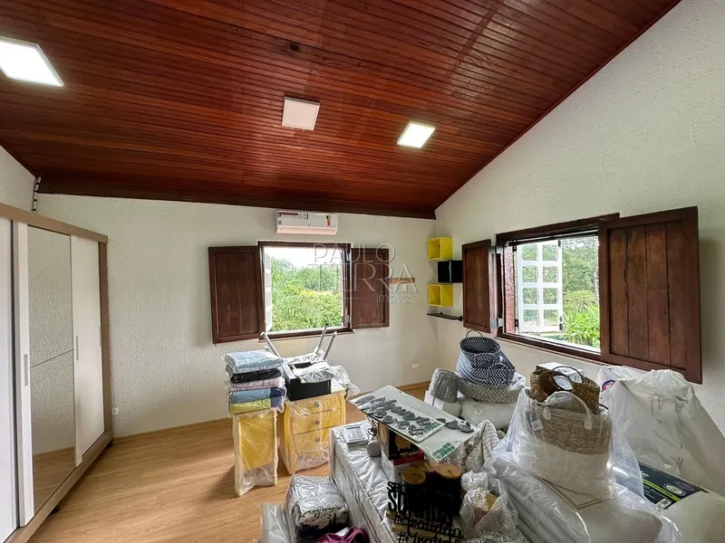 Linda casa com piscina no Condomínio Chácaras Cataguá em Taubaté SP: 106ª foto da galeria de imagens do imóvel