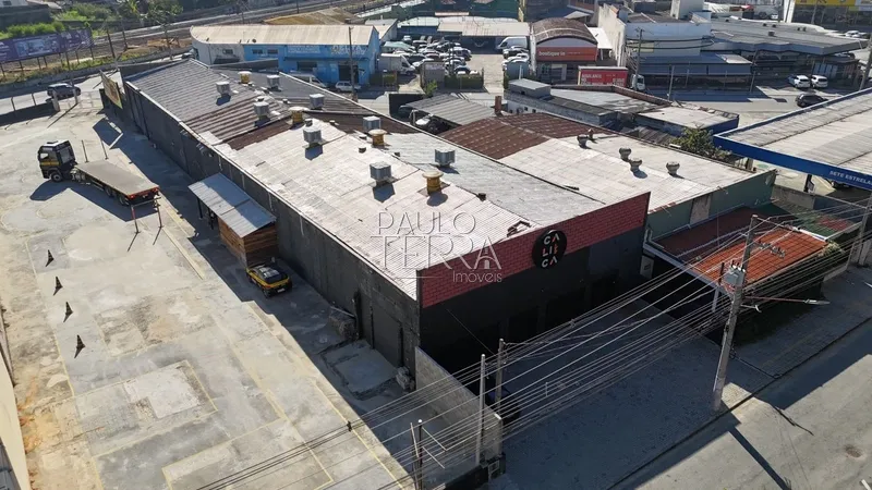 Galpão comercial com mais de 1000 metros para alugar em Taubaté SP: 12ª foto da galeria de imagens do imóvel