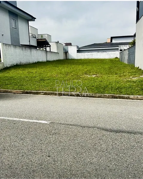Terreno à venda no Condomínio Ouroville em Taubaté SP: 1ª foto da galeria de imagens do imóvel