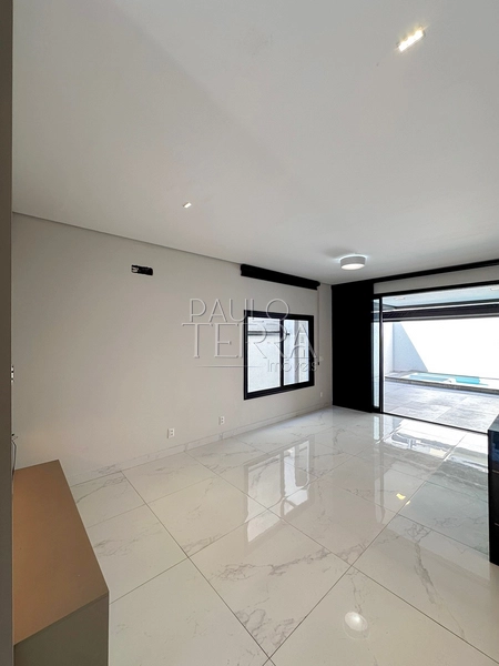 Casa à venda no Condomínio Recanto Tropical em Taubaté | 3 quartos, suíte com closet, piscina, área gourmet e planejados: 17ª foto da galeria de imagens do imóvel