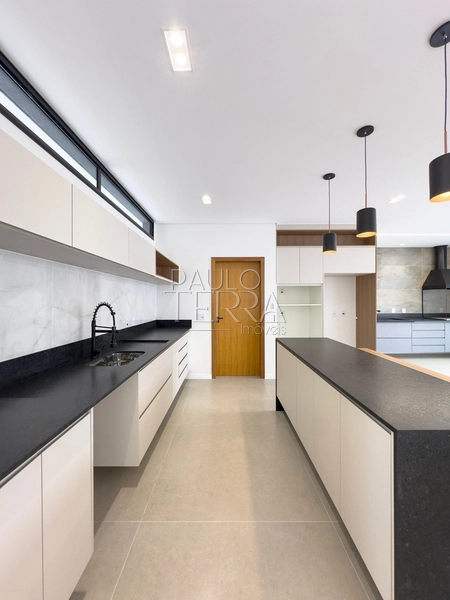 Casa nova no Ouroville com piscina, 3 suítes, escritório e planejados em Taubaté: 56ª foto da galeria de imagens do imóvel