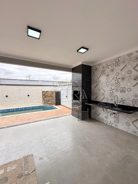 Casa térrea nova à venda no Condomínio Pérola do Vale em Tremembé/SP | 3 dormitórios, suíte, área gourmet e piscina com hidro: 6ª foto da galeria de imagens do imóvel
