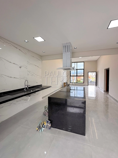Casa térrea nova à venda no Condomínio Pérola do Vale em Tremembé/SP | 3 dormitórios, suíte, área gourmet e piscina com hidro: 15ª foto da galeria de imagens do imóvel