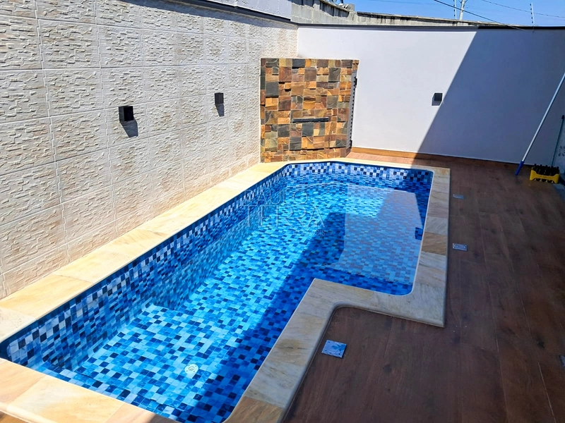 Casa térrea no Condomínio Pérola do Vale | Fotovoltaica, planejados, piscina, área gourmet e 3 dormitórios (1suíte): 2ª foto da galeria de imagens do imóvel