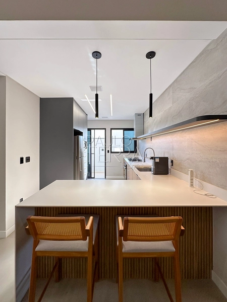 Casa térrea de alto padrão com piscina à venda no Condomínio Morada do Visconde em Tremembé/SP | 3 suítes, energia fotovoltaica e área gourmet completa: 7ª foto da galeria de imagens do imóvel