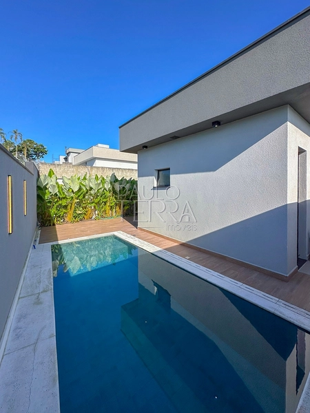 Casa térrea de alto padrão com piscina à venda no Condomínio Morada do Visconde em Tremembé/SP | 3 suítes, energia fotovoltaica e área gourmet completa: 27ª foto da galeria de imagens do imóvel