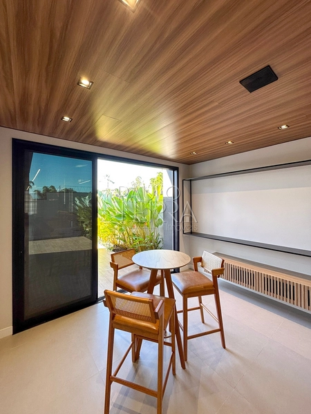 Casa térrea de alto padrão com piscina à venda no Condomínio Morada do Visconde em Tremembé/SP | 3 suítes, energia fotovoltaica e área gourmet completa: 15ª foto da galeria de imagens do imóvel