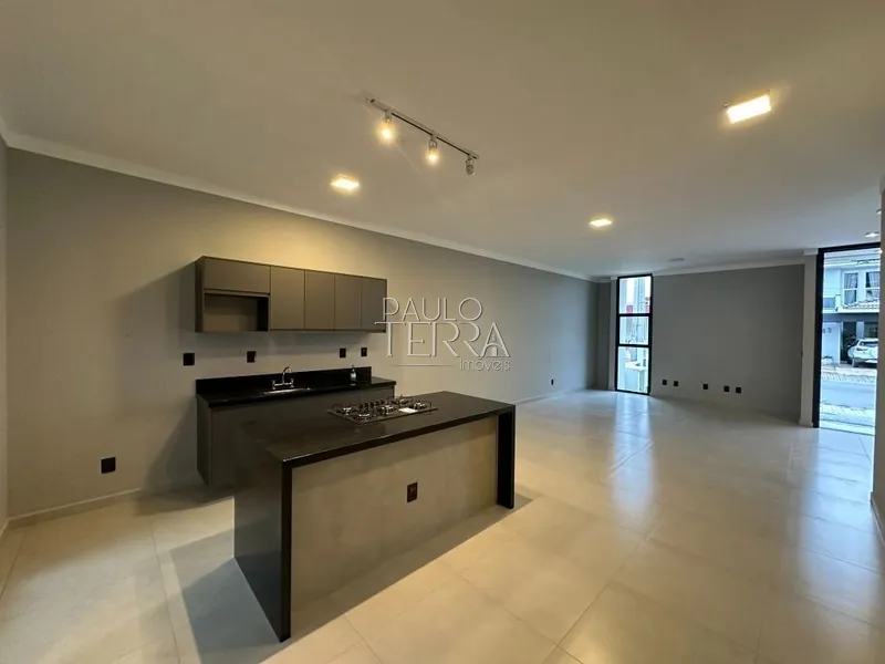 Casa nova com armários planejados, área gourmet e quintal. Condomínio: 16ª foto da galeria de imagens do imóvel