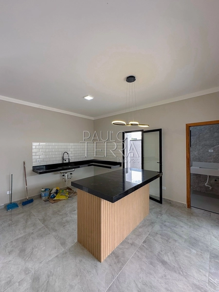 Casa térrea nova à venda no Condomínio Pérola do Vale em Tremembé | 3 dormitórios, suíte, área gourmet e piscina: 7ª foto da galeria de imagens do imóvel