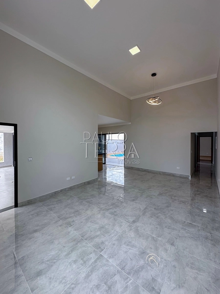 Casa térrea nova à venda no Condomínio Pérola do Vale em Tremembé | 3 dormitórios, suíte, área gourmet e piscina: 5ª foto da galeria de imagens do imóvel