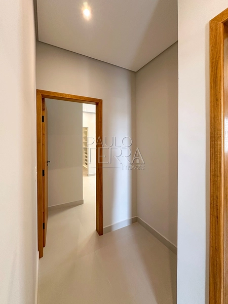 Casa à Venda em Condomínio Fechado em Tremembé | Pérola do Vale | 3 Suítes, Escritório, Área Gourmet, Planejados e Quintal Grande: 47ª foto da galeria de imagens do imóvel