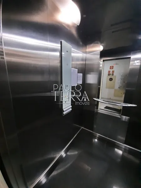 Prédio Comercial e Residencial à venda, 1600 m² com 7 lojas e 32 aptos: 33ª foto da galeria de imagens do imóvel