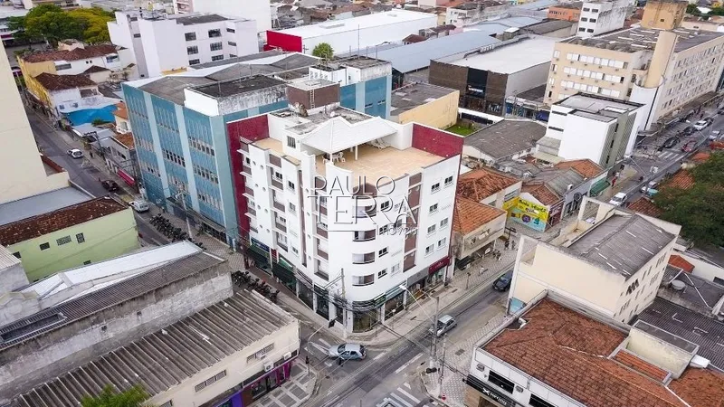 Prédio Comercial e Residencial à venda, 1600 m² com 7 lojas e 32 aptos: 2ª foto da galeria de imagens do imóvel