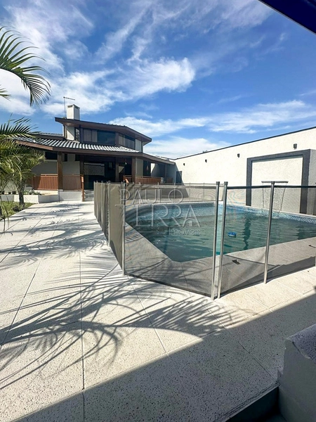 Casa Térrea à Venda no Eldorado em Tremembé | 4 Dormitórios, Escritório, Piscina, Área Gourmet e Energia Solar: 2ª foto da galeria de imagens do imóvel