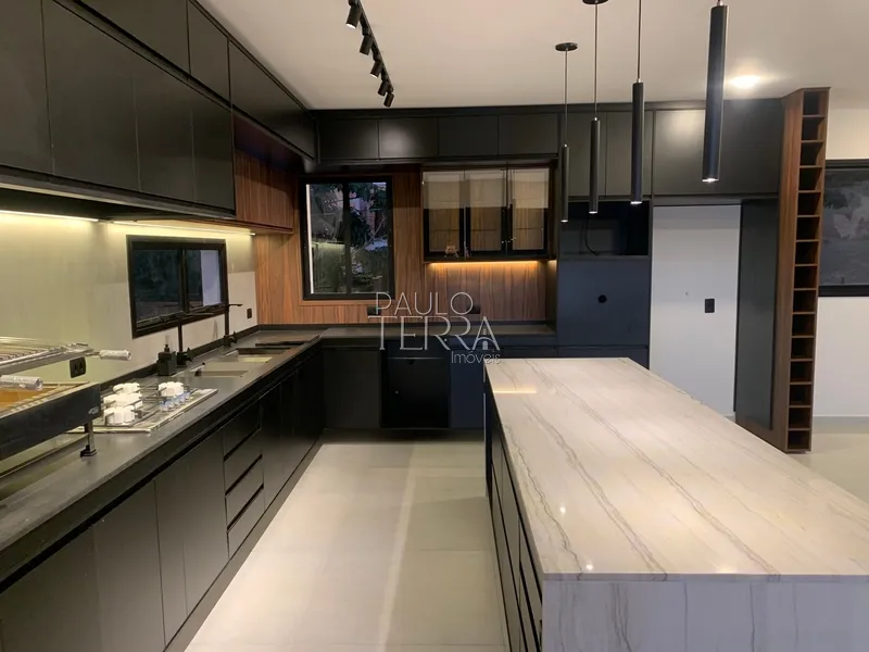 Casa nova alto padrão com 4 suítes. Condomínio fechado em Taubaté SP: 15ª foto da galeria de imagens do imóvel
