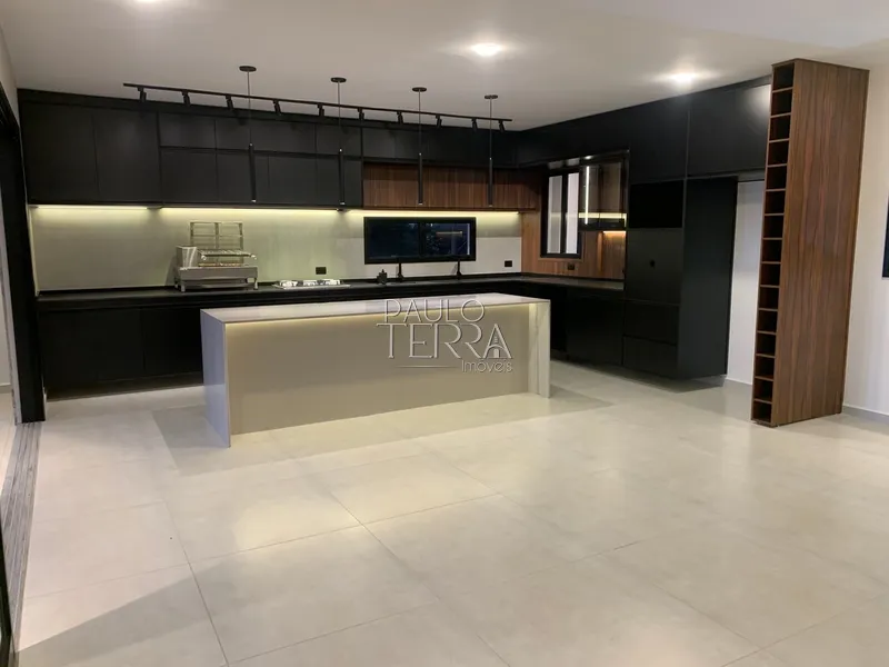 Casa nova alto padrão com 4 suítes. Condomínio fechado em Taubaté SP: 9ª foto da galeria de imagens do imóvel