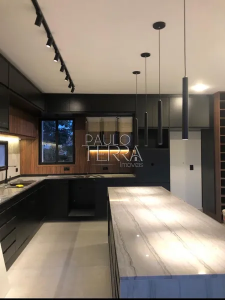 Casa nova alto padrão com 4 suítes. Condomínio fechado em Taubaté SP: 31ª foto da galeria de imagens do imóvel