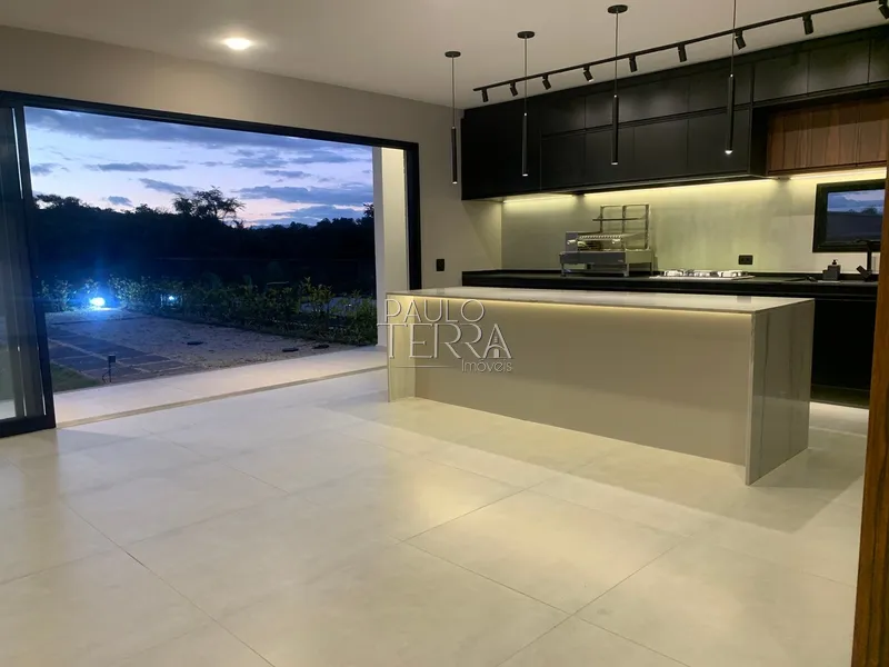 Casa nova alto padrão com 4 suítes. Condomínio fechado em Taubaté SP: 18ª foto da galeria de imagens do imóvel