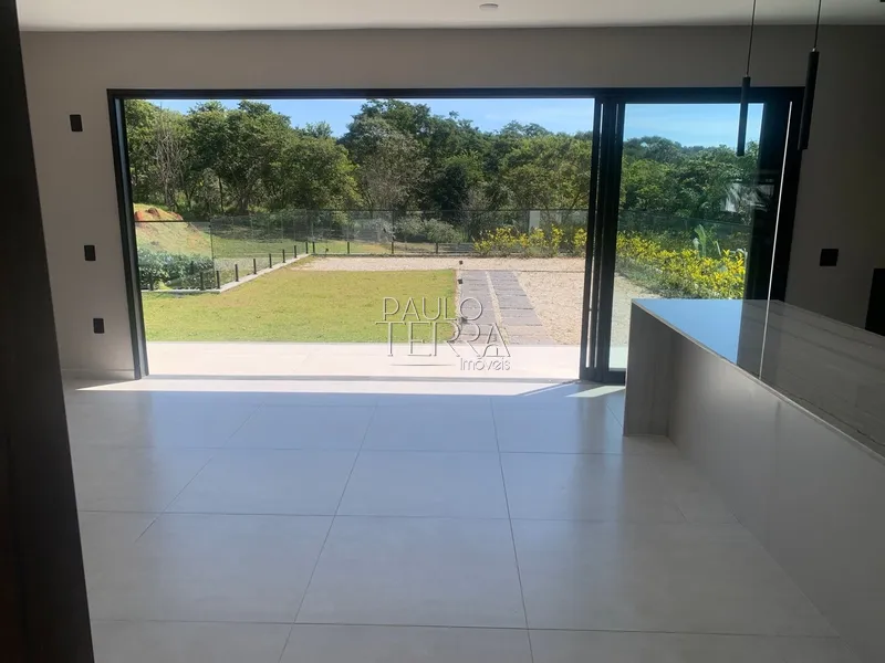 Casa nova alto padrão com 4 suítes. Condomínio fechado em Taubaté SP: 20ª foto da galeria de imagens do imóvel