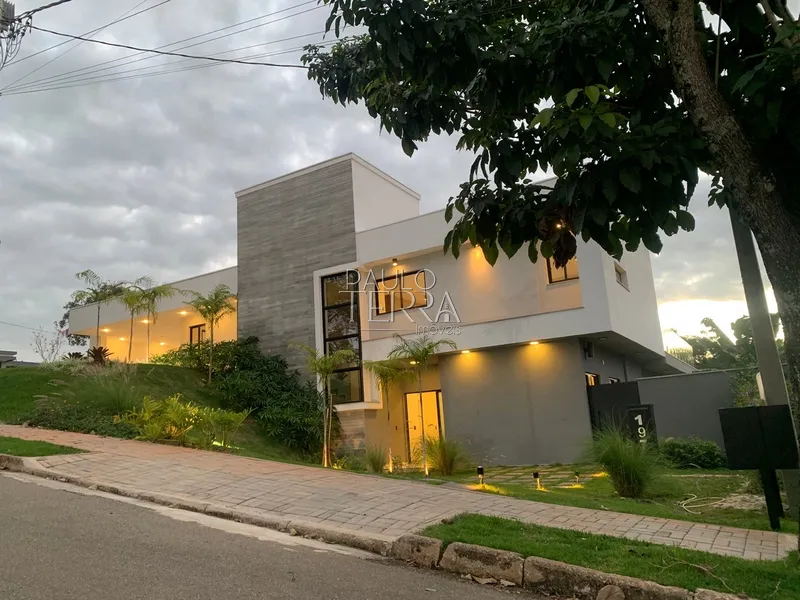 Casa nova alto padrão com 4 suítes. Condomínio fechado em Taubaté SP: 3ª foto da galeria de imagens do imóvel