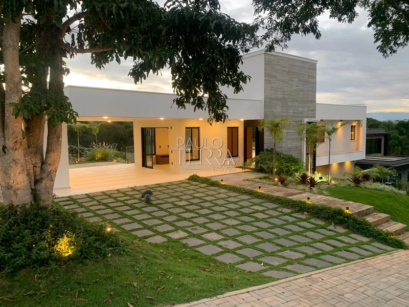 Casa nova alto padrão com 4 suítes. Condomínio fechado em Taubaté SP: 1ª foto da galeria de imagens do imóvel