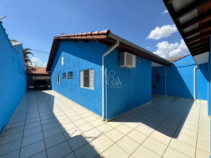 Casa com 3 dormitórios + edícula, armários planejados e quintal: 28ª foto da galeria de imagens do imóvel