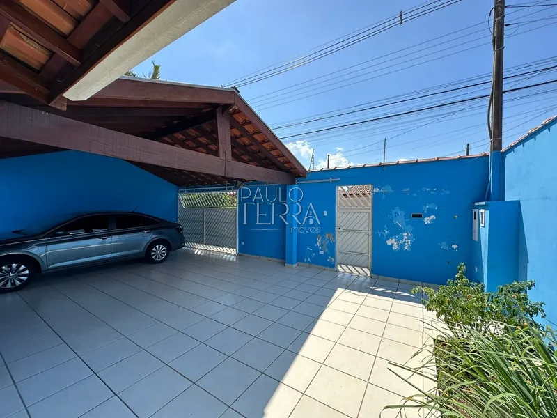 Casa com 3 dormitórios + edícula, armários planejados e quintal: 3ª foto da galeria de imagens do imóvel