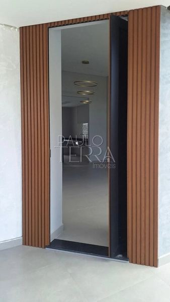 Casa nova em condomínio fechado! Casa com piscina, área gourmet e 3 quartos (1 suíte com closet): 2ª foto da galeria de imagens do imóvel