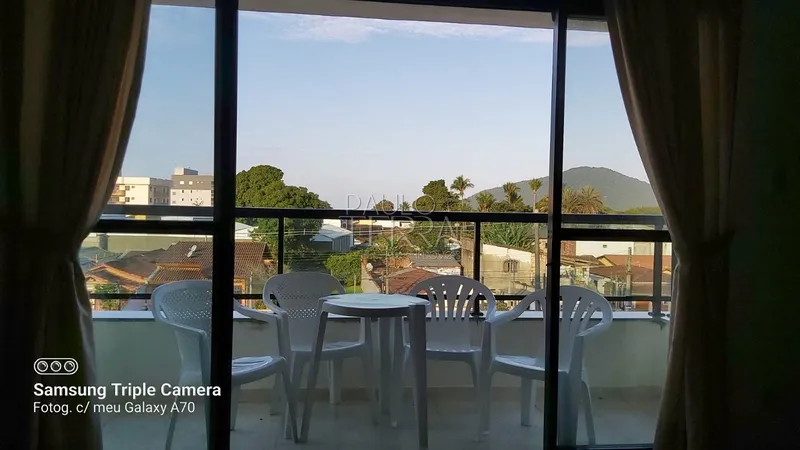 Apartamento à venda no Condomínio Jatiuca | 3 dormitórios com sacada | Centro de Ubatuba SP: 2ª foto da galeria de imagens do imóvel
