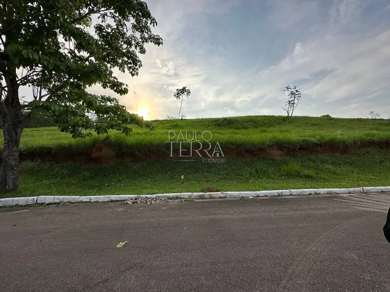 Terreno acima de 1000 metros em condomínio fechado em Taubaté SP: 1ª foto da galeria de imagens do imóvel