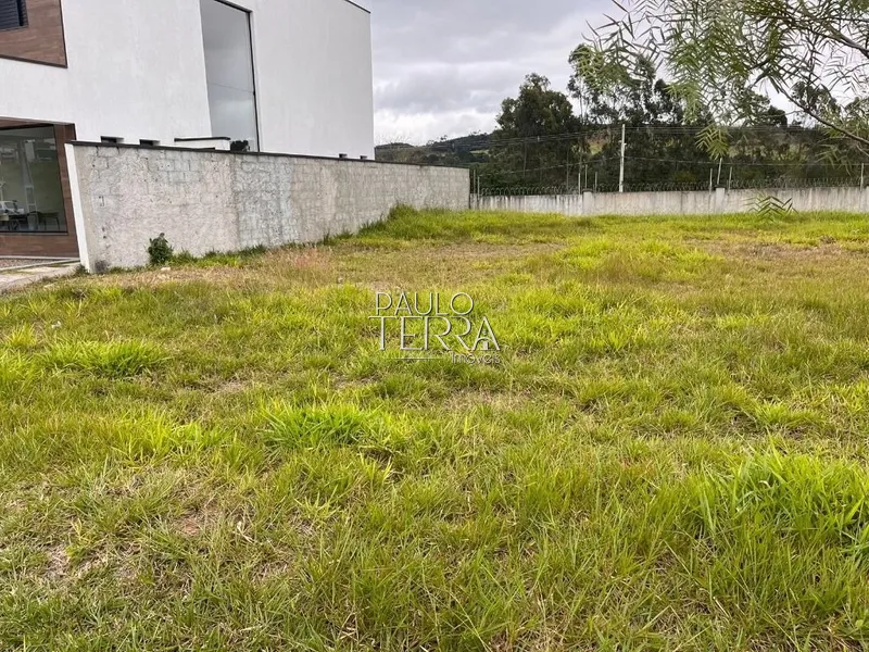 Terreno 250 m2 em condomínio fechado com área de lazer em Taubaté SP: 1ª foto da galeria de imagens do imóvel