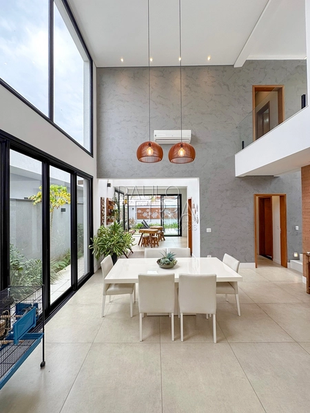 Sobrado no condomínio Ouroville com piscina, área gourmet, 3 suítes e armários planejados. Casa pronta para morar!: 5ª foto da galeria de imagens do imóvel