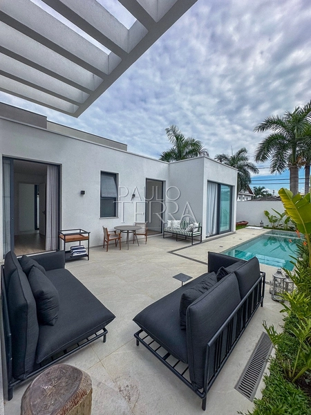 Casa térrea nova, 3 suítes e piscina - Condomínio Taubaté Village: 66ª foto da galeria de imagens do imóvel