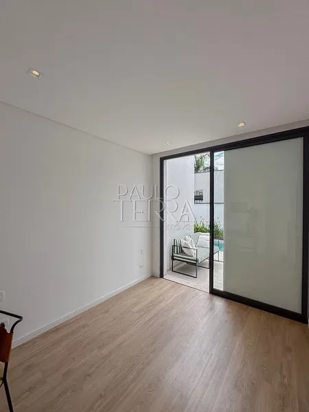 Casa térrea nova de alto padrão à venda com 3 suítes e piscina no Taubaté Village | Taubaté SP: 33ª foto da galeria de imagens do imóvel