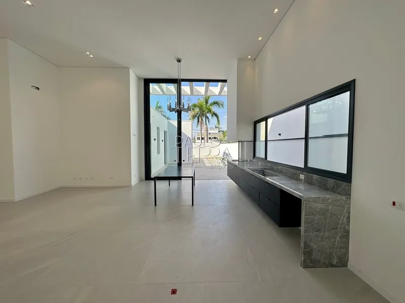 Casa térrea nova, 3 suítes e piscina - Condomínio Taubaté Village: 14ª foto da galeria de imagens do imóvel