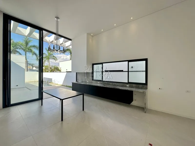 Casa térrea nova, 3 suítes e piscina - Condomínio Taubaté Village: 13ª foto da galeria de imagens do imóvel