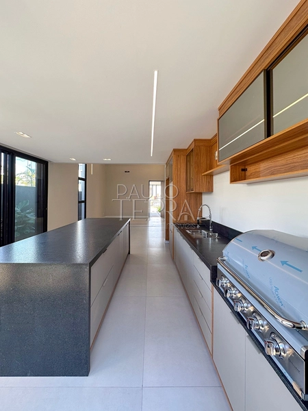 Casa térrea nova à venda no Condomínio Verdes Vales em Taubaté | 3 suítes, área gourmet integrada e piscina: 30ª foto da galeria de imagens do imóvel