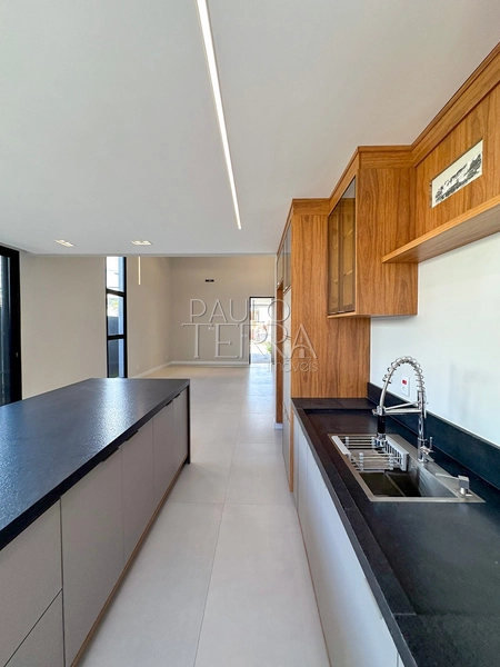 Casa térrea nova à venda no Condomínio Verdes Vales em Taubaté | 3 suítes, área gourmet integrada e piscina: 29ª foto da galeria de imagens do imóvel