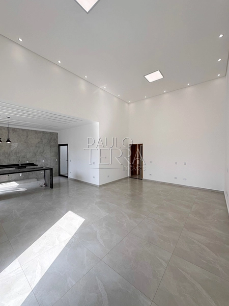 Casa em condomínio fechado à venda em Taubaté | Térrea, quintal gramado, escritório e suíte com closet no Recanto Tropical: 12ª foto da galeria de imagens do imóvel