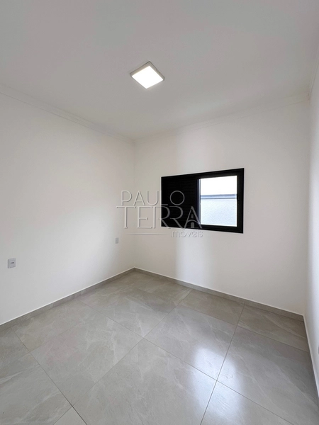 Casa em condomínio fechado à venda em Taubaté | Térrea, quintal gramado, escritório e suíte com closet no Recanto Tropical: 29ª foto da galeria de imagens do imóvel