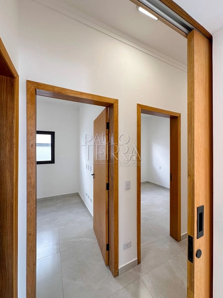 Casa em condomínio fechado à venda em Taubaté | Térrea, quintal gramado, escritório e suíte com closet no Recanto Tropical: 28ª foto da galeria de imagens do imóvel