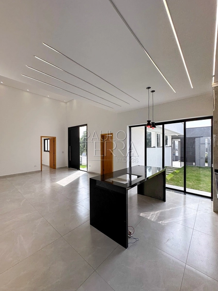 Casa em condomínio fechado à venda em Taubaté | Térrea, quintal gramado, escritório e suíte com closet no Recanto Tropical: 47ª foto da galeria de imagens do imóvel