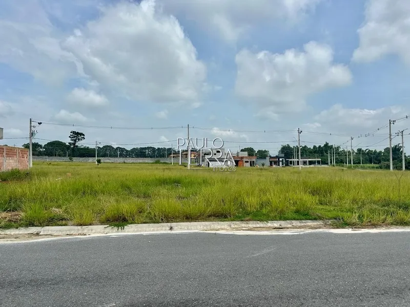 Terreno plano com 500 m2 no Condomínio Colinas do Sol - Tremembé/SP: 2ª foto da galeria de imagens do imóvel
