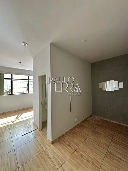 Sala comercial com elevador e recepção, no Centro de Taubaté SP: 8ª foto da galeria de imagens do imóvel