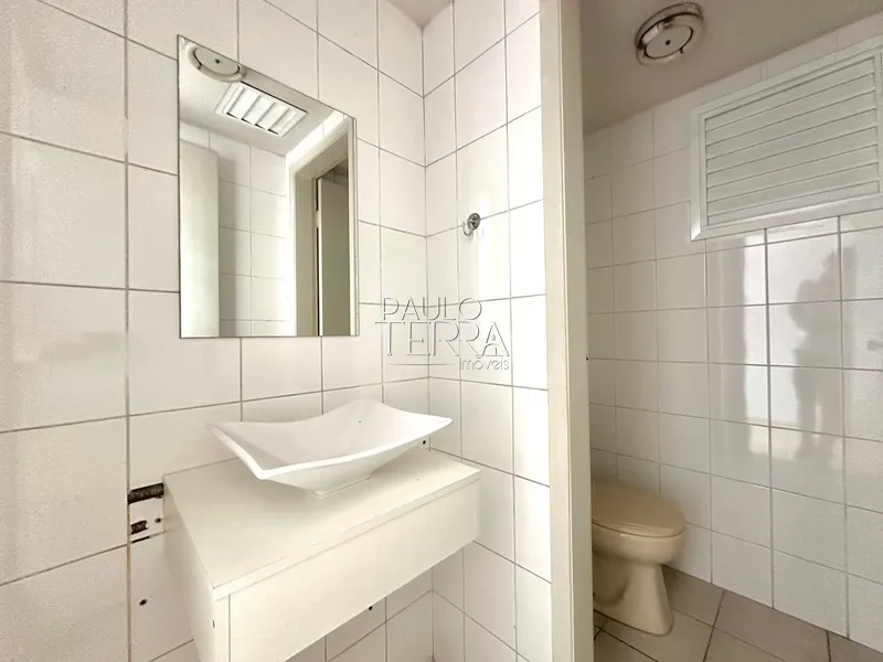 Sala comercial com elevador e recepção, no Centro de Taubaté SP: 6ª foto da galeria de imagens do imóvel