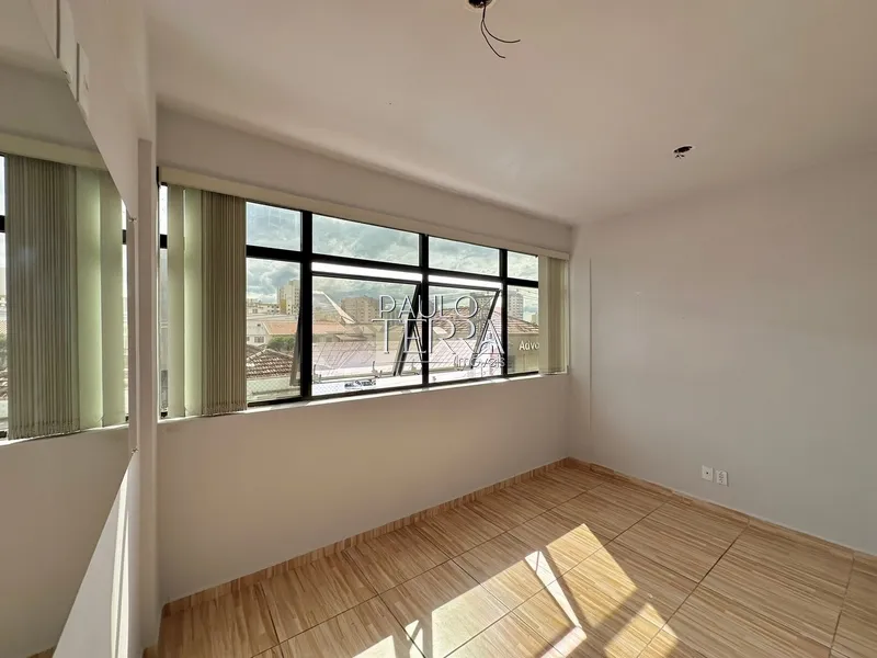 Sala comercial com elevador e recepção, no Centro de Taubaté SP: 25ª foto da galeria de imagens do imóvel