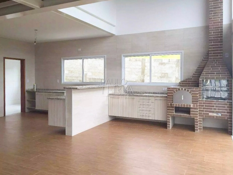 Casa 4 suítes e quintal grande no Condomínio Village da Serra - Tremembé SP: 8ª foto da galeria de imagens do imóvel