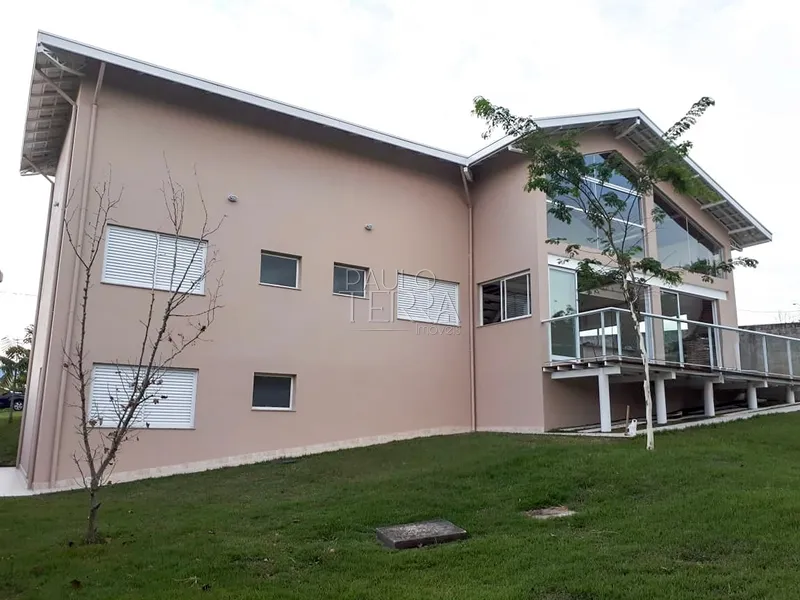 Casa 4 suítes e quintal grande no Condomínio Village da Serra - Tremembé SP: 1ª foto da galeria de imagens do imóvel